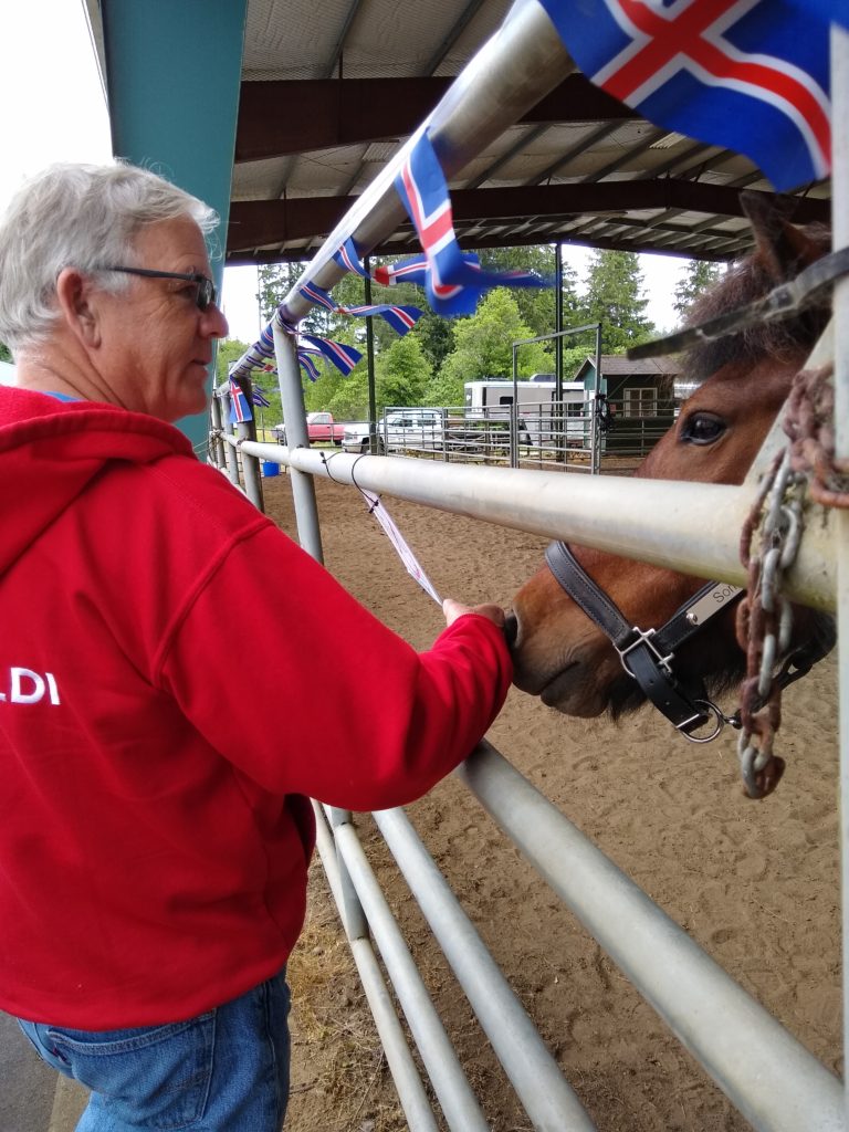 Jan & a Pony | Astoria OR