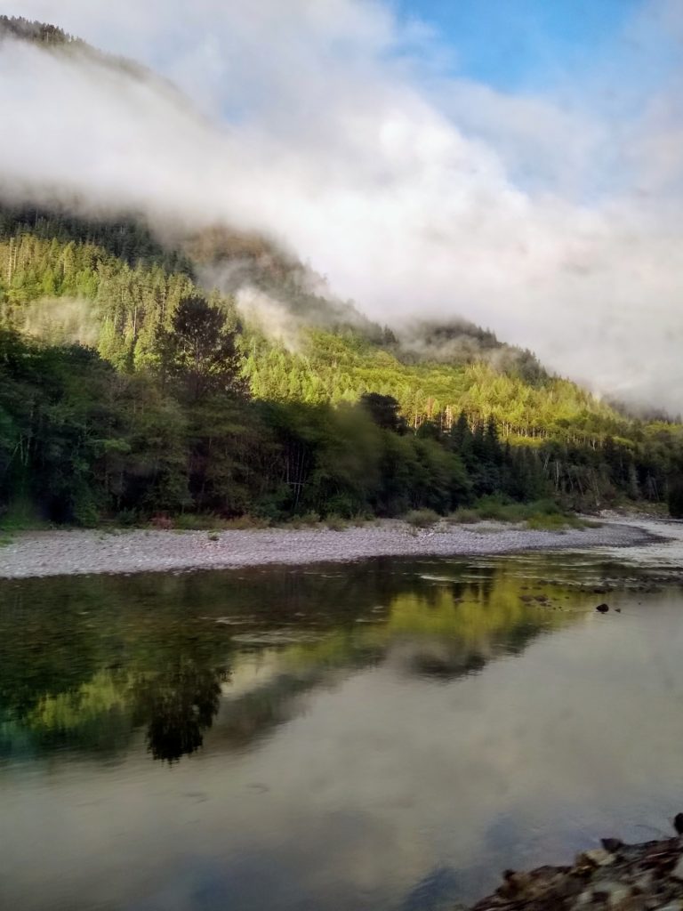 Crossing the Cascades